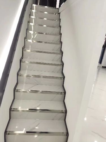 ȺR|̖[5E4E1CEFE6AA32499D0E4538CA656358]