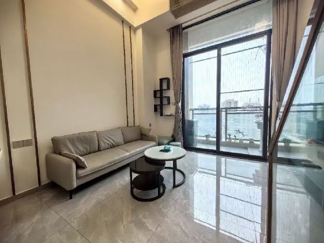 Loft|̖(ho)[60AECF128BC4D5DC5EBF25B749518346]
