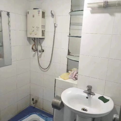 @Է|̖(ho)[99AF38E29FC74B78FAEEA15082CC2BAD]