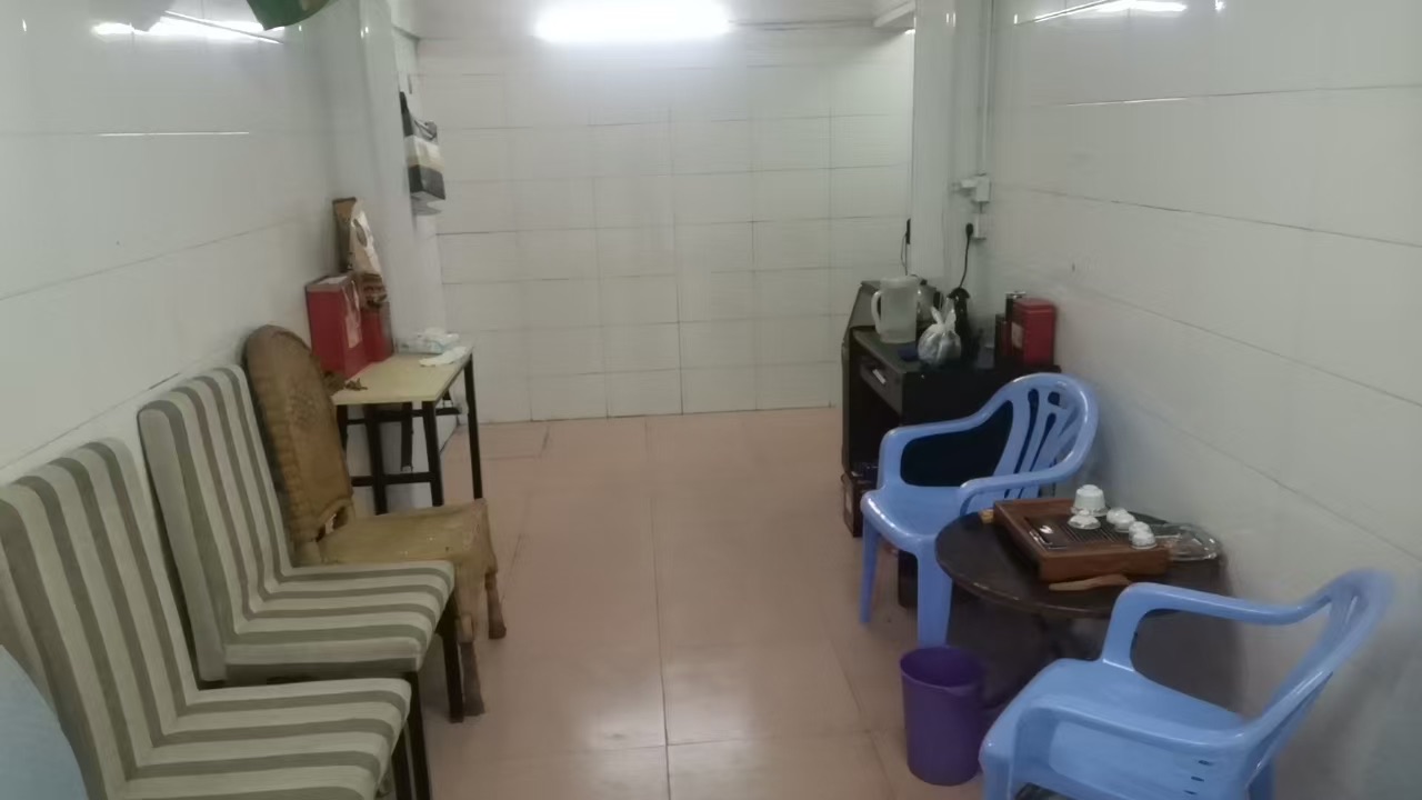 IB@|̖[BB880BDDFE7598E2175754B61F1D5E81]