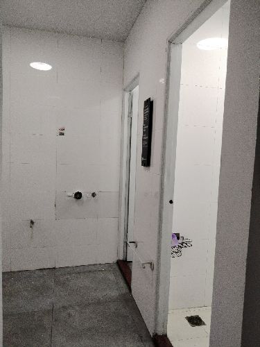 AǬB|̖[D9745E20596BDEE80823DE85144ACE74]